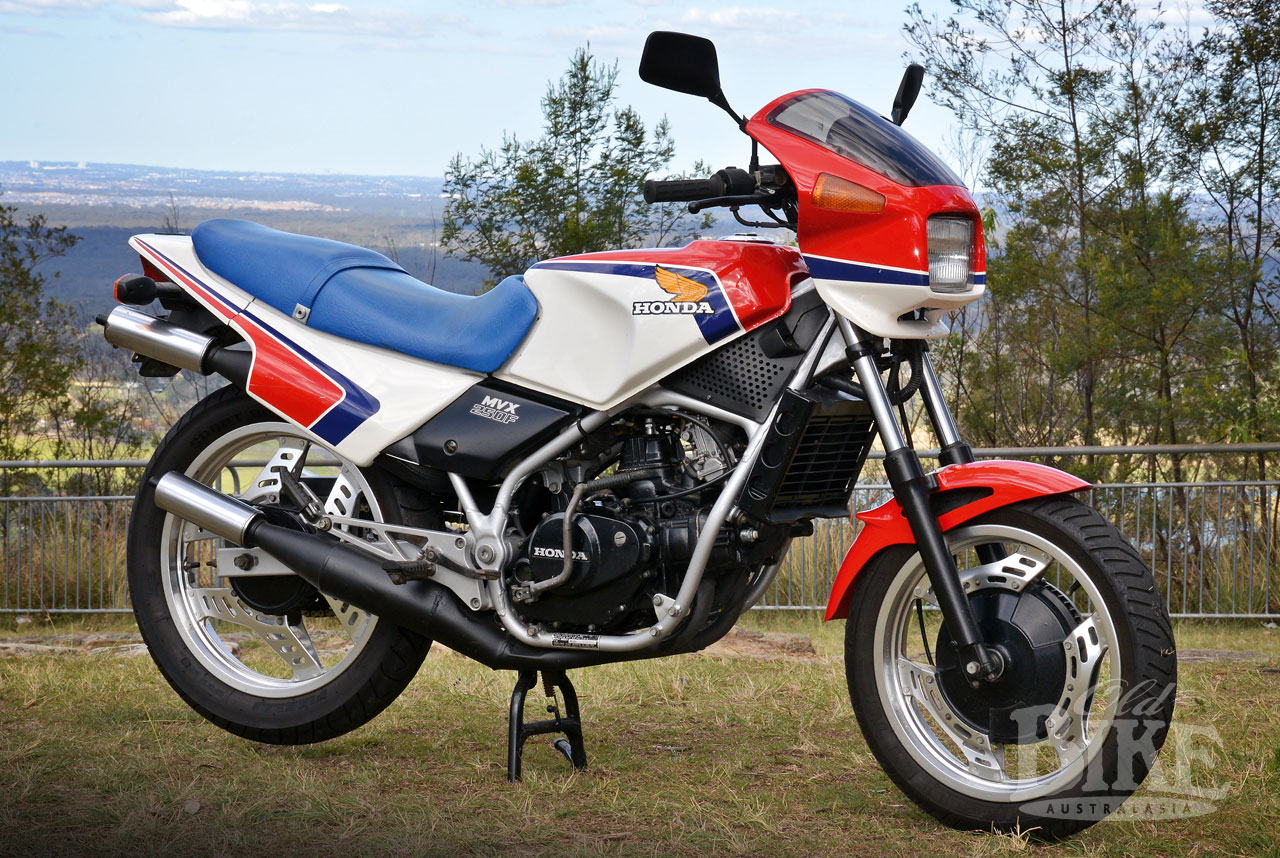 OBA90-Honda-MVX250-1