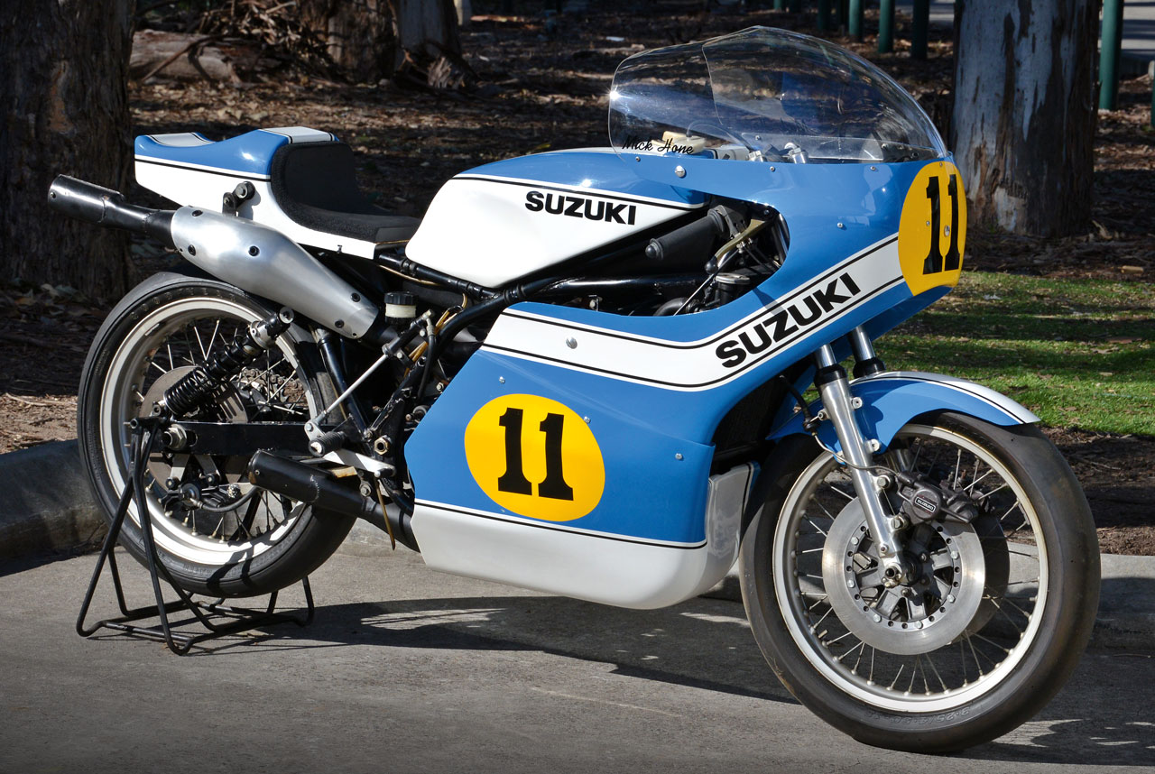 OBA98-Suzuki-RG500-1