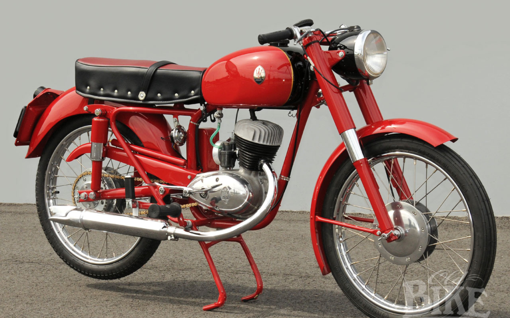 1956 Maserati T2 125 Lusso: A familiar face – in red